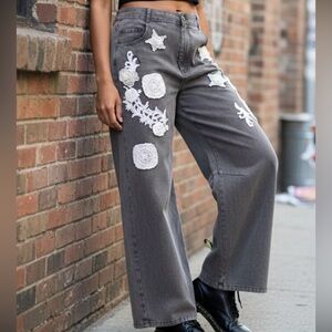 Blue Velvet NWT Noir Straight Leg Pants with Floral Crochet Detail Size Large